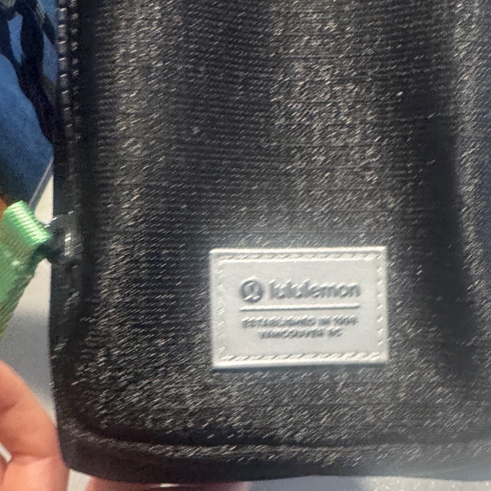 lululemon athletica Black Mini Bag with lime green water bottle - Picture 6 of 8